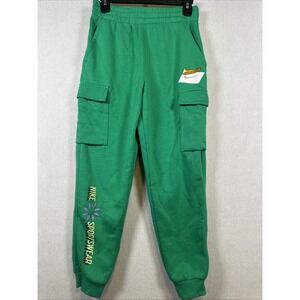 Nike Kids Large Sportswear Club Fleece Cargo Pants Green NWT with Flaw